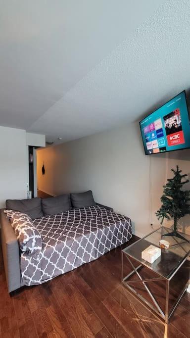 Cn Tower View With Free Parking, Pool, & More Amenities Toronto Eksteriør bilde